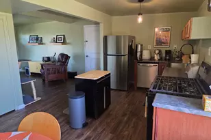 113 Cochise Dr, Bisbee, AZ 85603 - Photo 10