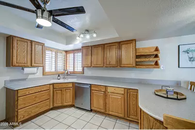 15613 N 57th Drive, Glendale, AZ 85306 - Photo 14