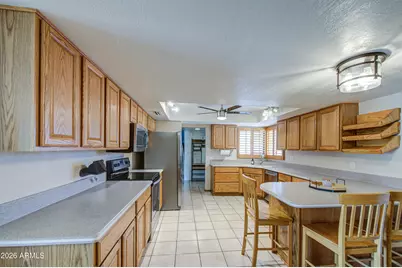 15613 N 57th Drive, Glendale, AZ 85306 - Photo 10