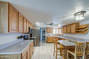 15613 N 57th Dr, Glendale, AZ 85306 - Photo 10