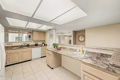 10015 E Minnesota Avenue, Sun Lakes, AZ 85248 - Photo 14
