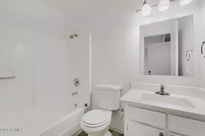 5515 N 72nd Avenue, Glendale, AZ 85303 - Photo 22