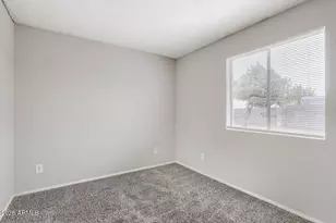 5515 N 72nd Ave, Glendale, AZ 85303 - Photo 18