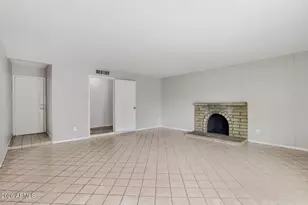 5515 N 72nd Ave, Glendale, AZ 85303 - Photo 6