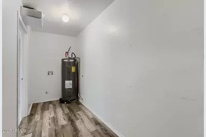 5515 N 72nd Avenue, Glendale, AZ 85303 - Photo 26