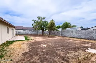 5515 N 72nd Ave, Glendale, AZ 85303 - Photo 28