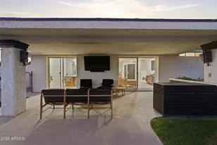 1703 E Laguna Dr, Tempe, AZ 85282 - Photo 50