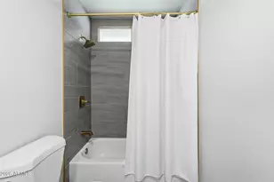 1703 E Laguna Dr, Tempe, AZ 85282 - Photo 24
