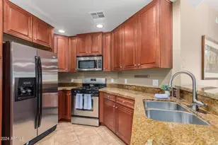 5450 E Deer Valley Dr, Phoenix, AZ 85054 - Photo 4