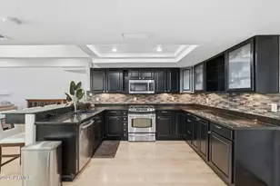 33 W Missouri Ave, Phoenix, AZ 85013 - Photo 8