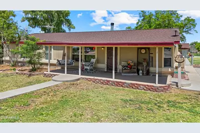 18004 W Yuma Road, Goodyear, AZ 85338 - Photo 2