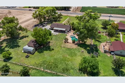 18004 W Yuma Road, Goodyear, AZ 85338 - Photo 34
