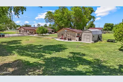 18004 W Yuma Road, Goodyear, AZ 85338 - Photo 38