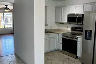 7801 N 44th Dr, Glendale, AZ 85301 - Photo 6