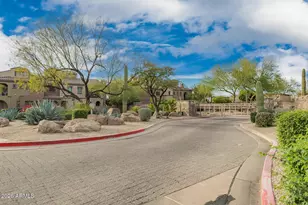 3935 E Rough Rider Rd, Phoenix, AZ 85050 - Photo 46