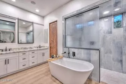 28638 N 68th Drive, Peoria, AZ 85383 - Photo 4