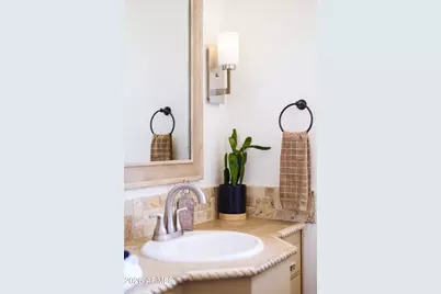 7536 E Coolidge Street, Scottsdale, AZ 85251 - Photo 18