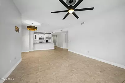 5350 E Deer Valley Drive #1420, Phoenix, AZ 85054 - Photo 4