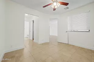 316 W Hononegh Dr, Phoenix, AZ 85027 - Photo 6