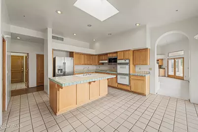 22800 N 93rd Place, Scottsdale, AZ 85255 - Photo 10