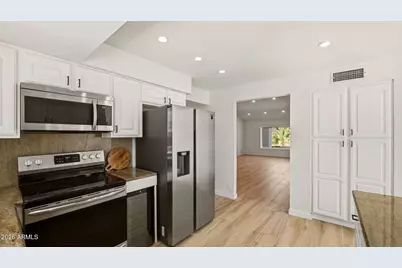 15221 N 42nd Place, Phoenix, AZ 85032 - Photo 22