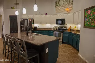 1221 W Del Monte Dr, Casa Grande, AZ 85122 - Photo 8