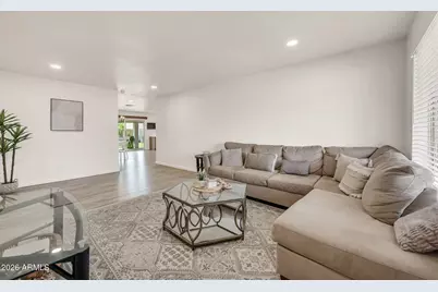 2535 E Hopi Avenue, Mesa, AZ 85204 - Photo 8