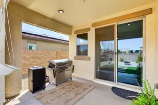 17432 W Laurie Ln, Waddell, AZ 85355 - Photo 22