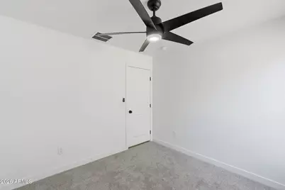 7234 W Vista Avenue, Glendale, AZ 85303 - Photo 28