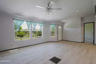 24950 W Joshua Blvd, Kirkland, AZ 86332 - Photo 8