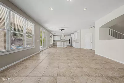 4113 W Lydia Lane, Phoenix, AZ 85041 - Photo 4