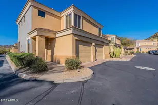 7887 N 16th St, Phoenix, AZ 85020 - Photo 1