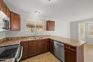 2922 E Woodland Dr, Phoenix, AZ 85048 - Photo 14