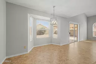 2922 E Woodland Dr, Phoenix, AZ 85048 - Photo 12