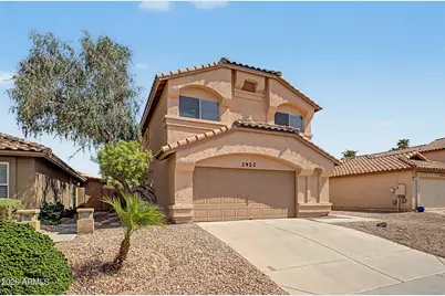2922 E Woodland Drive, Phoenix, AZ 85048 - Photo 2