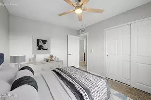 2922 E Woodland Dr, Phoenix, AZ 85048 - Photo 22