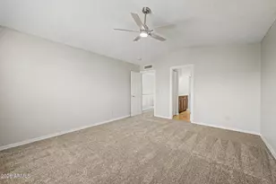 2922 E Woodland Dr, Phoenix, AZ 85048 - Photo 22