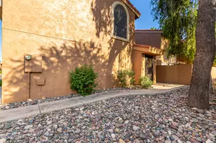 5640 E Bell Rd, Scottsdale, AZ 85254 - Photo 14