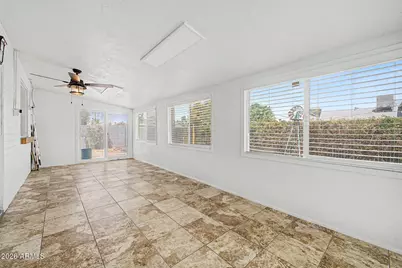 3944 W Montebello Avenue, Phoenix, AZ 85019 - Photo 30