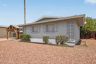 3944 W Montebello Ave, Phoenix, AZ 85019 - Photo 2