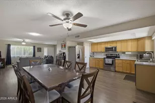 2132 E Minton Dr, Tempe, AZ 85282 - Photo 14