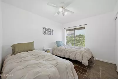 2810 E Glenrosa Avenue #16, Phoenix, AZ 85016 - Photo 12