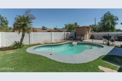 7120 W Mulberry Drive, Phoenix, AZ 85033 - Photo 12
