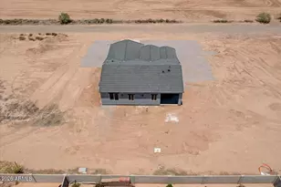 12625 W Xavier Dr, Arizona City, AZ 85123 - Photo 48