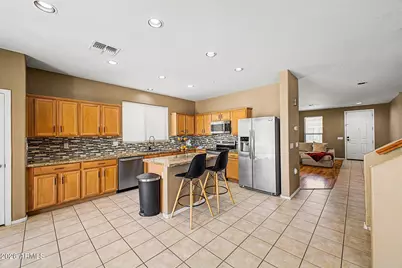 18371 W Hayden Drive, Surprise, AZ 85374 - Photo 6