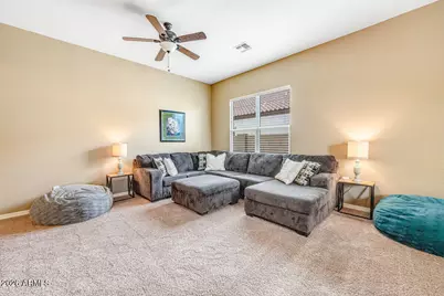 417 E Summerside Road, Phoenix, AZ 85042 - Photo 24