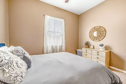 417 E Summerside Road, Phoenix, AZ 85042 - Photo 20