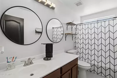 11607 W Brown Street, Youngtown, AZ 85363 - Photo 38