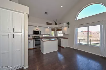 15872 W Calavar Road, Surprise, AZ 85379 - Photo 12