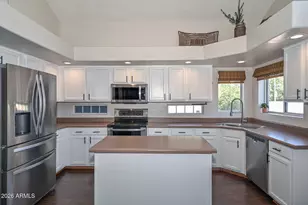 15872 W Calavar Rd, Surprise, AZ 85379 - Photo 14